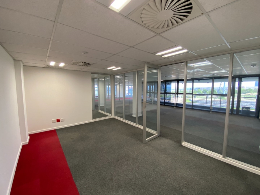 To Let commercial Property for Rent in Vorna Valley Gauteng