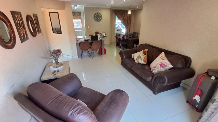 3 Bedroom Property for Sale in Doornpoort Gauteng