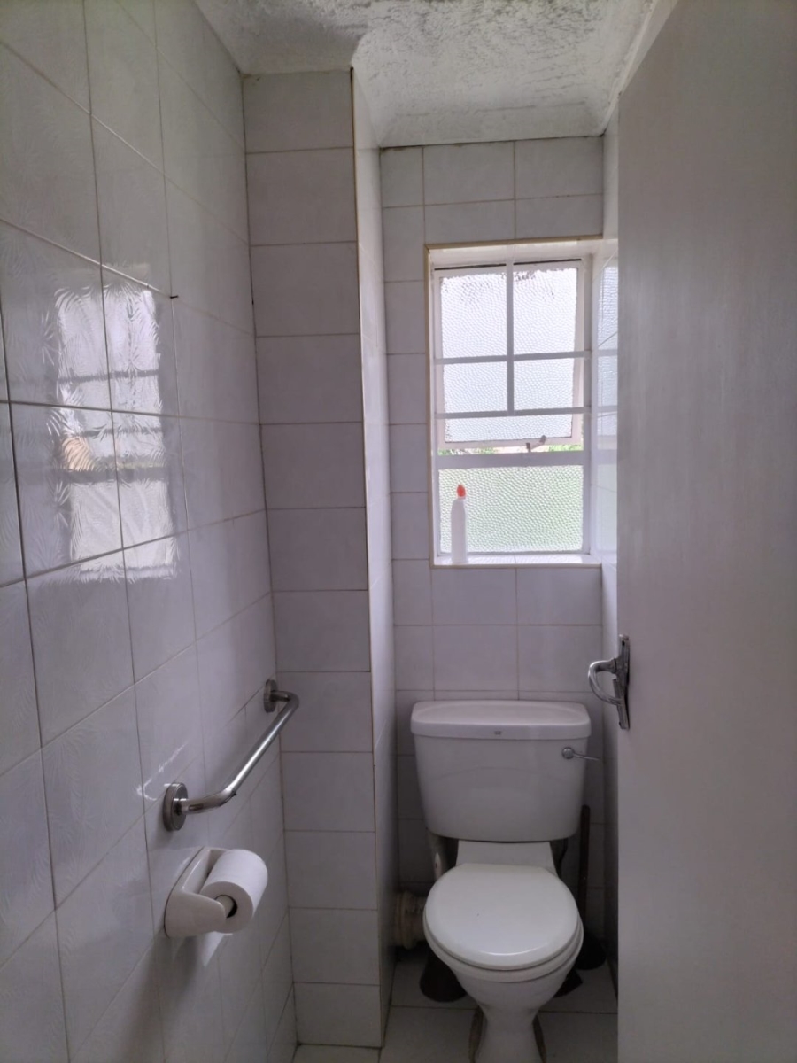 2 Bedroom Property for Sale in Benoni Central Gauteng