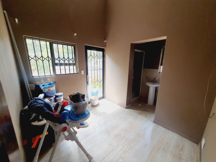 4 Bedroom Property for Sale in Waterkloof Glen Gauteng