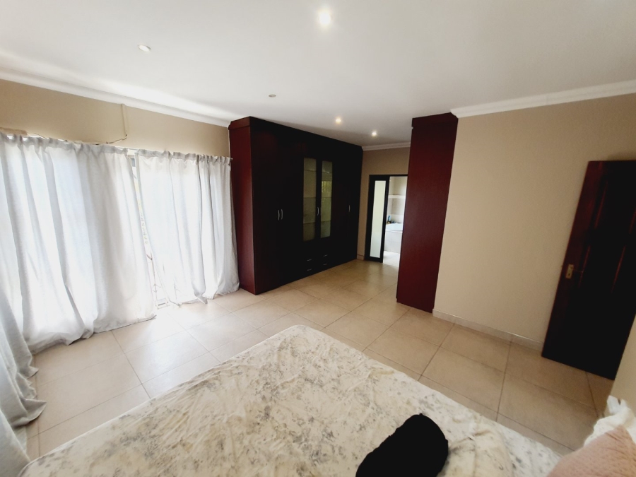 4 Bedroom Property for Sale in Waterkloof Glen Gauteng