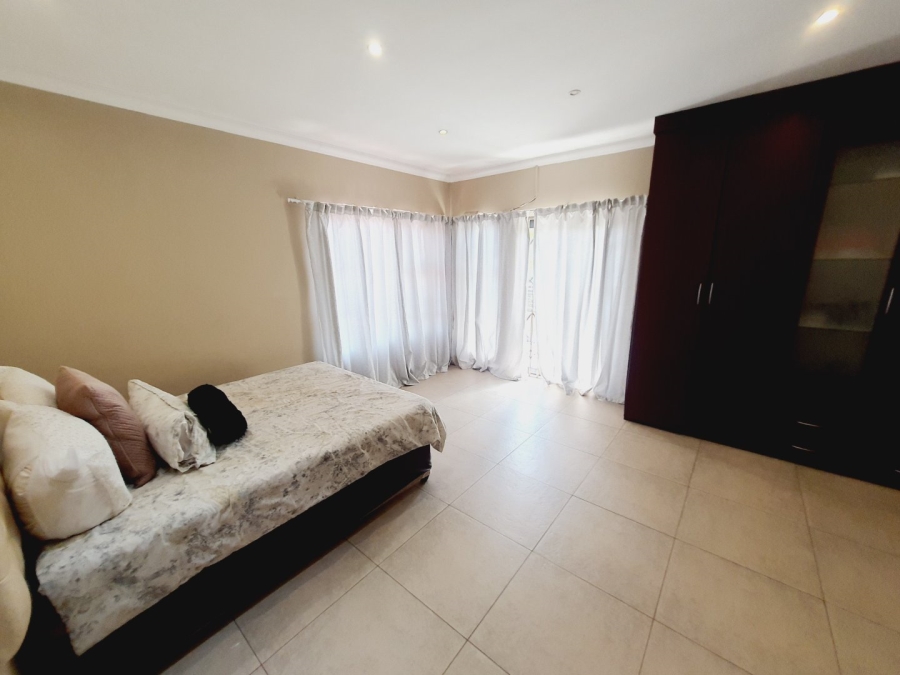 4 Bedroom Property for Sale in Waterkloof Glen Gauteng