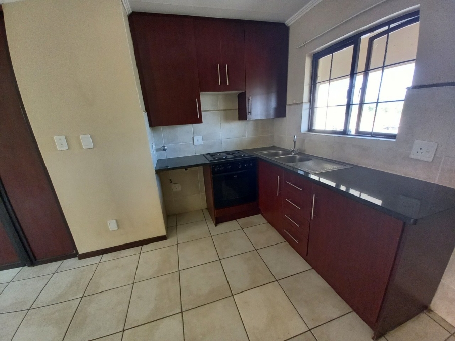 1 Bedroom Property for Sale in Kosmosdal Gauteng