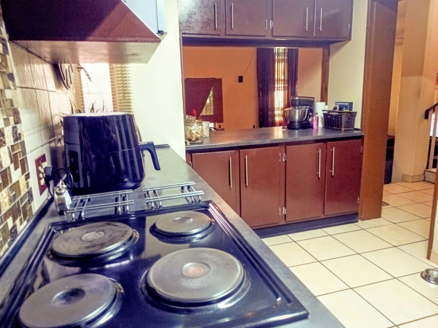 3 Bedroom Property for Sale in Parktown Estate Gauteng