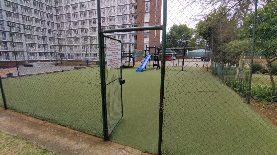 2 Bedroom Property for Sale in Bedford Gardens Gauteng