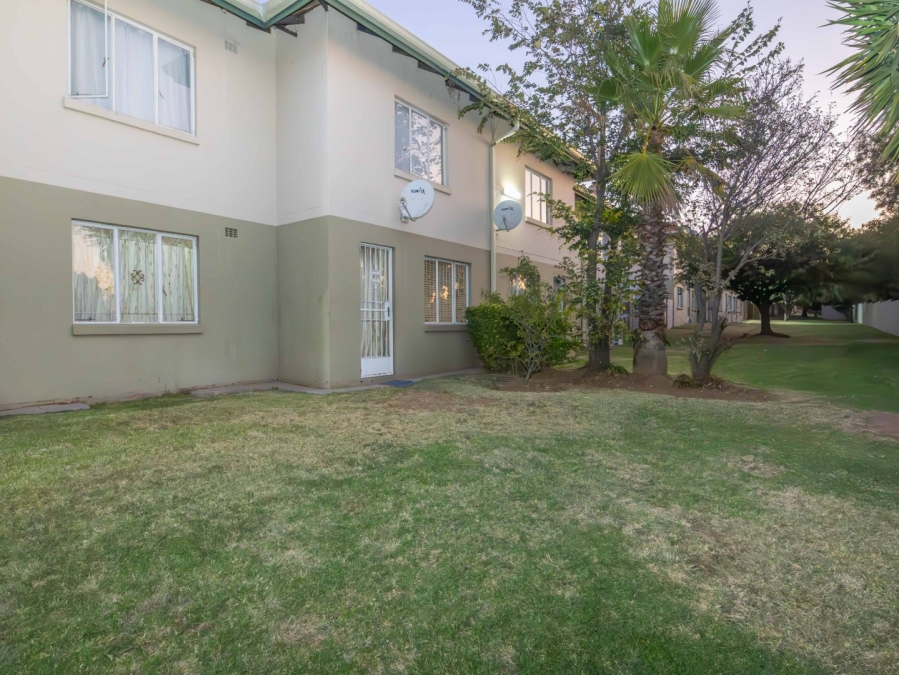 To Let 2 Bedroom Property for Rent in Eden Glen Gauteng