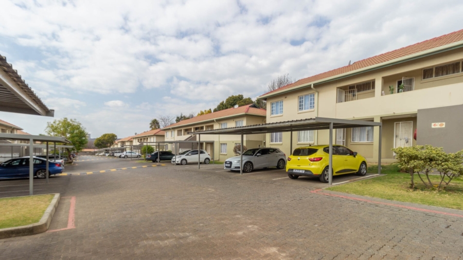 To Let 2 Bedroom Property for Rent in Eden Glen Gauteng