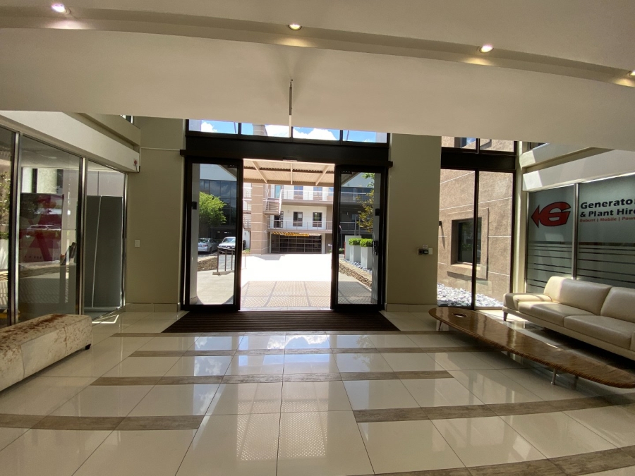 To Let commercial Property for Rent in Vorna Valley Gauteng