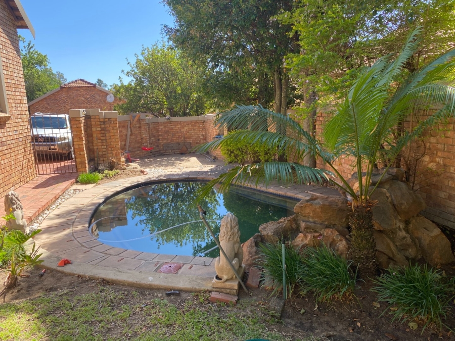 To Let 3 Bedroom Property for Rent in North Riding Gauteng