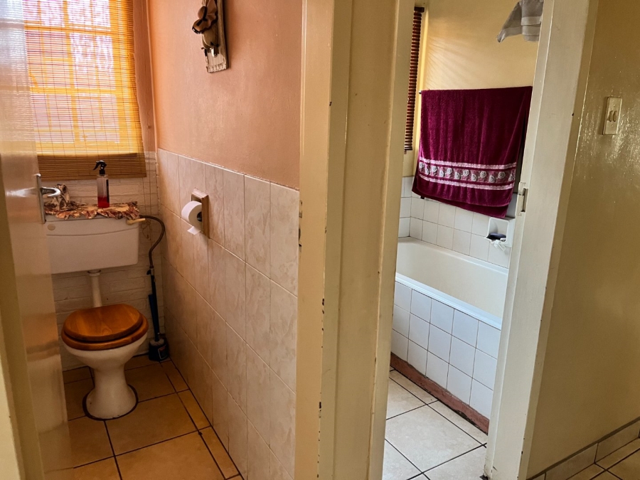 3 Bedroom Property for Sale in West Park Gauteng