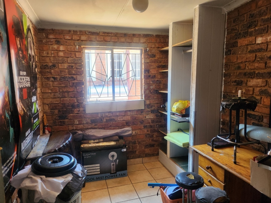 3 Bedroom Property for Sale in West Park Gauteng