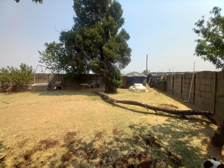 To Let 4 Bedroom Property for Rent in Witkoppie Ridge Gauteng