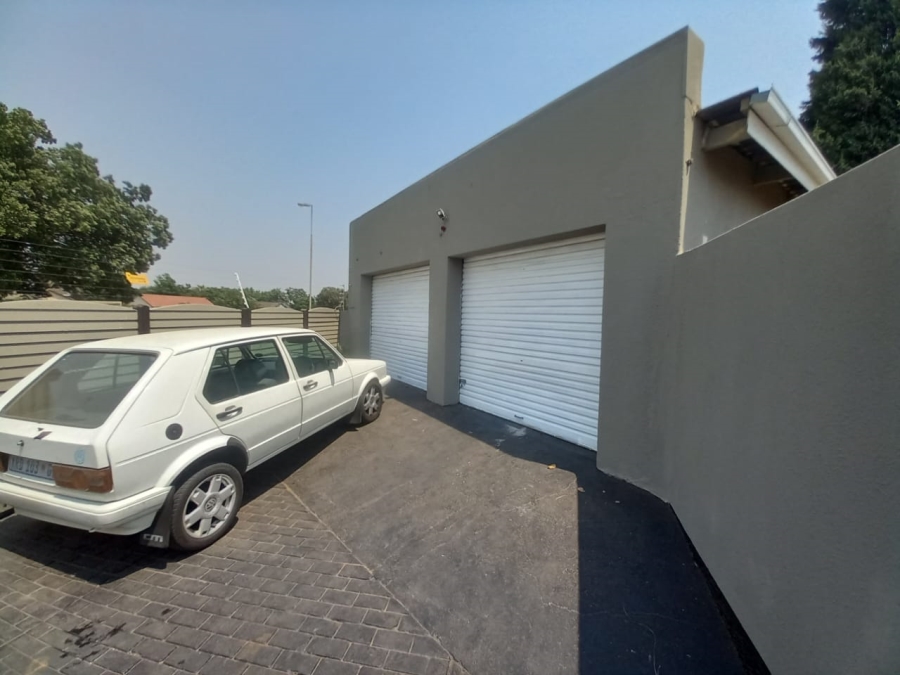 To Let 4 Bedroom Property for Rent in Witkoppie Ridge Gauteng