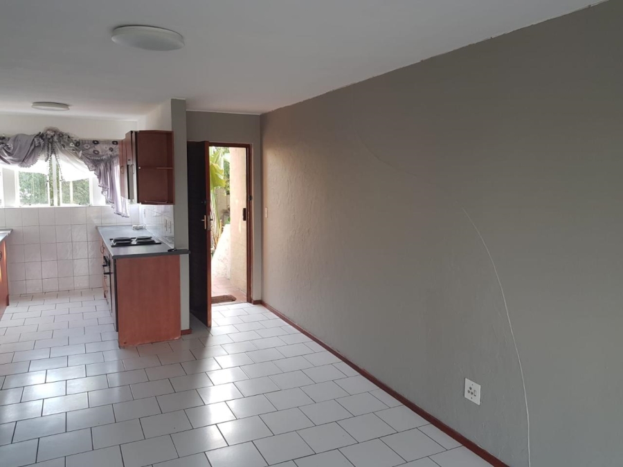 2 Bedroom Property for Sale in Ridgeway Gauteng