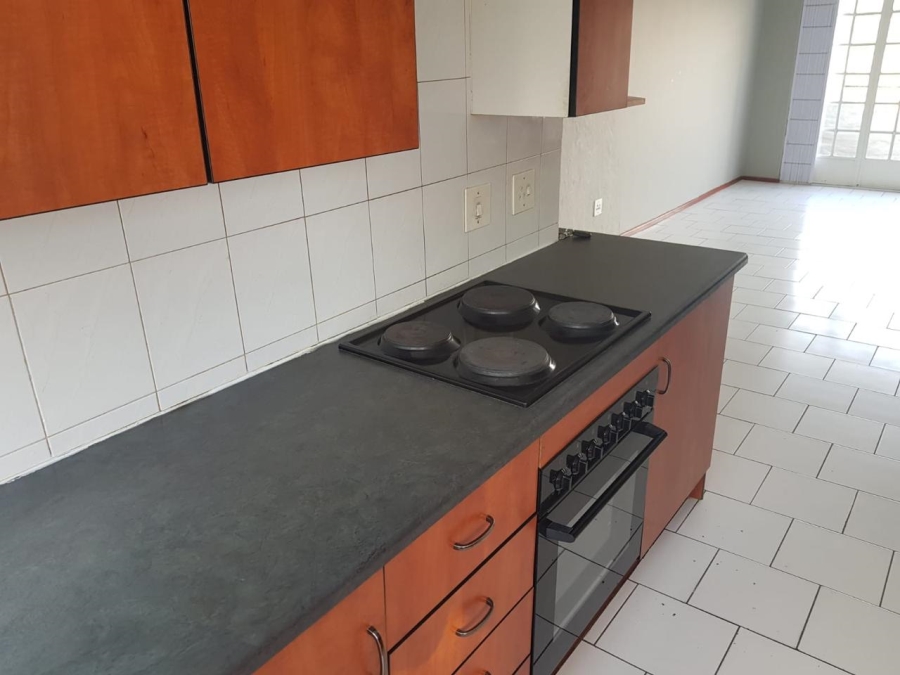 2 Bedroom Property for Sale in Ridgeway Gauteng