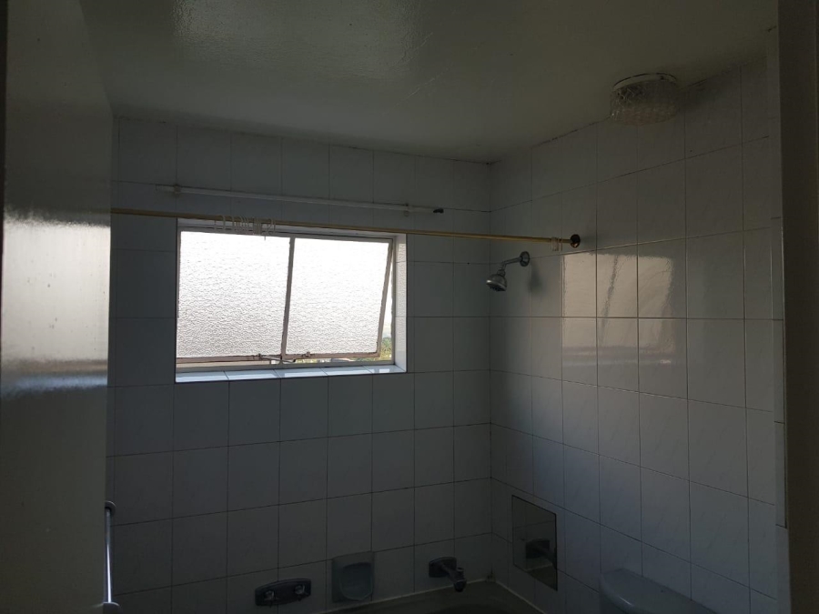 2 Bedroom Property for Sale in Ridgeway Gauteng