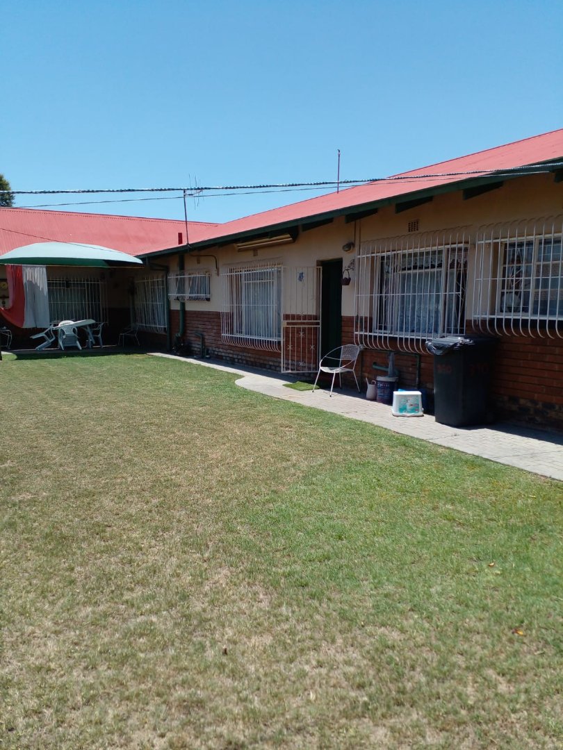 4 Bedroom Property for Sale in Daspoort Gauteng