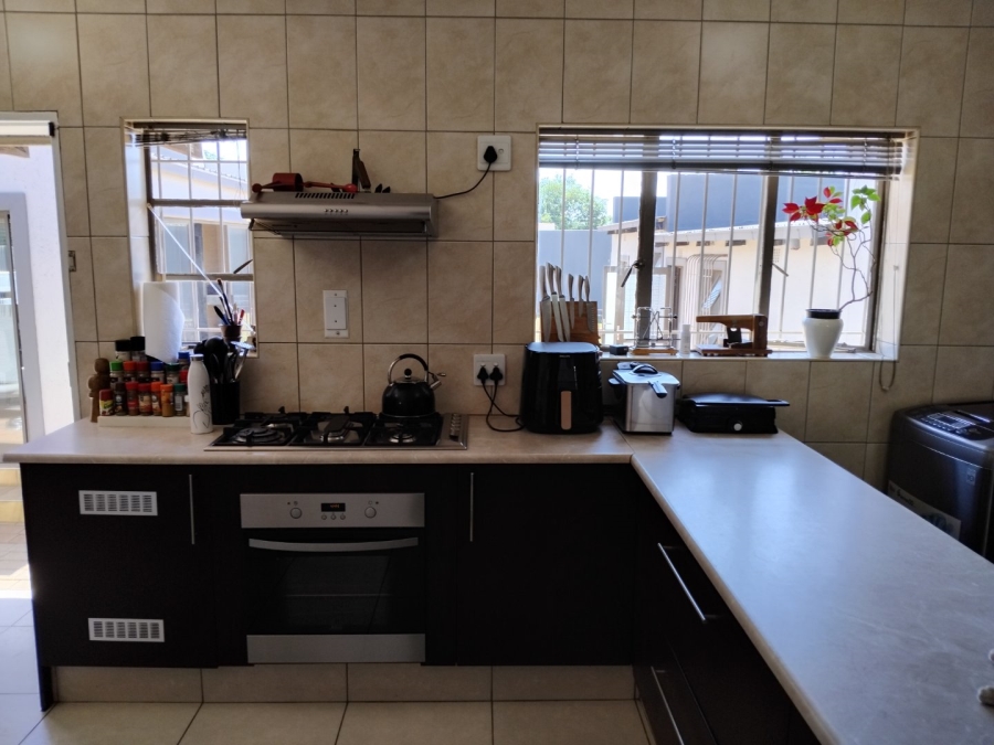 3 Bedroom Property for Sale in Homestead Gauteng