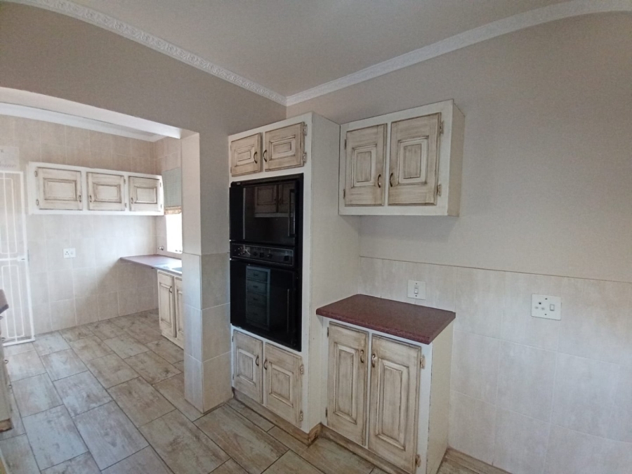 3 Bedroom Property for Sale in Krugersdorp North Gauteng