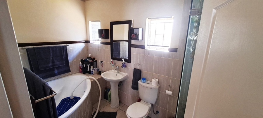 3 Bedroom Property for Sale in Moreleta Park Gauteng