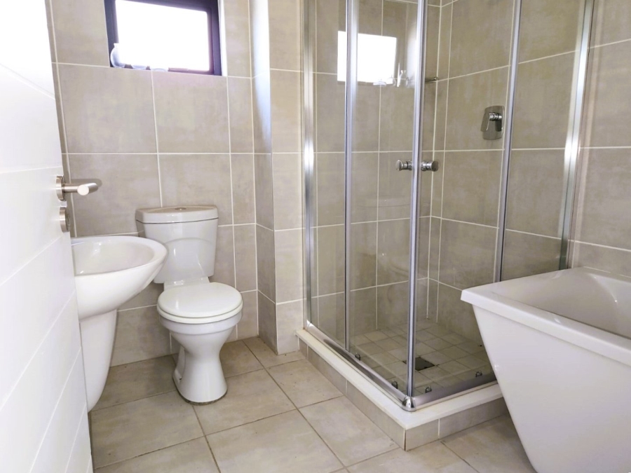 To Let 1 Bedroom Property for Rent in Witfield Gauteng