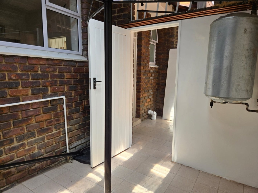 To Let 2 Bedroom Property for Rent in Dayanglen Gauteng