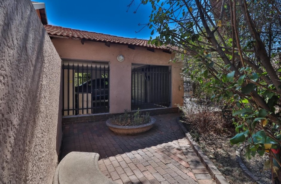 3 Bedroom Property for Sale in Croydon Gauteng