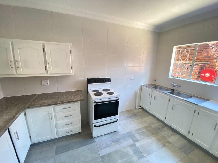 3 Bedroom Property for Sale in Brackenhurst Gauteng