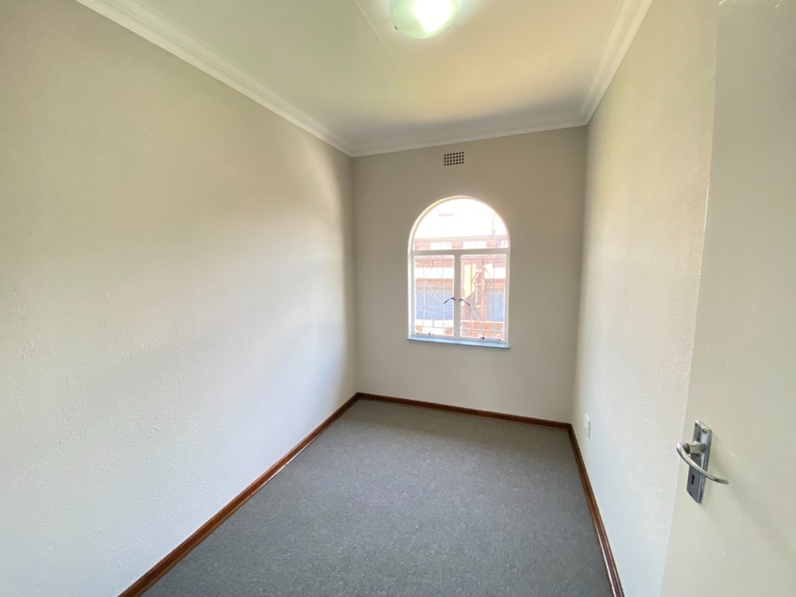 3 Bedroom Property for Sale in Brackenhurst Gauteng