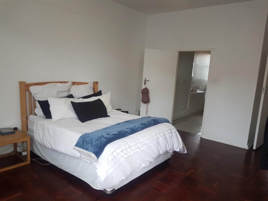 To Let 2 Bedroom Property for Rent in Illovo Gauteng