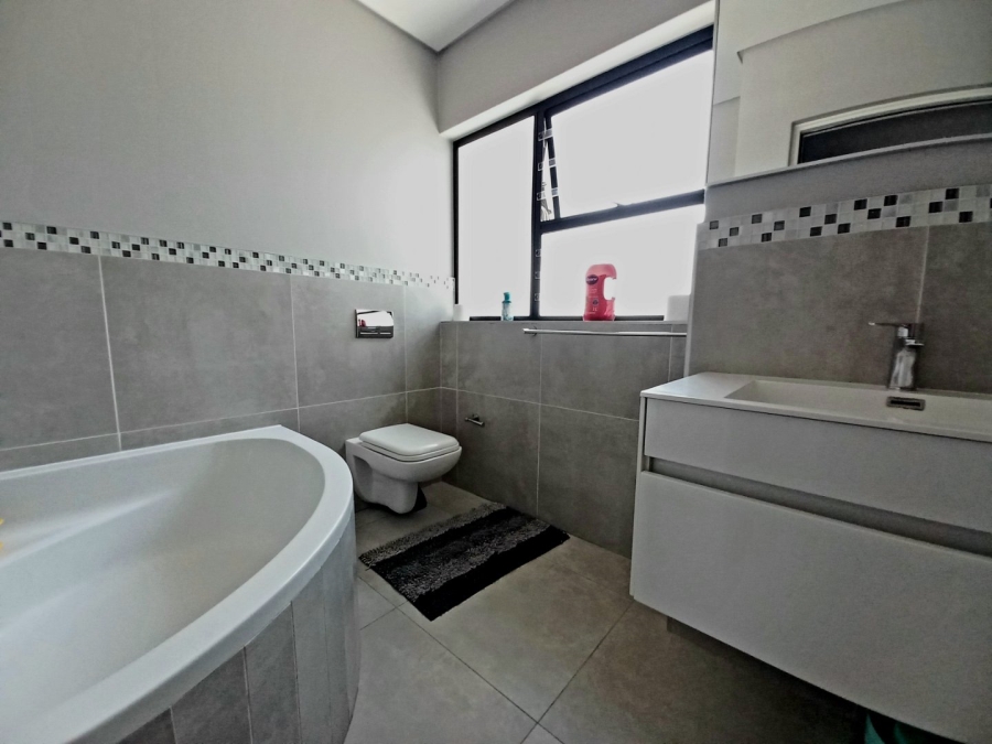 3 Bedroom Property for Sale in Edendale Gauteng