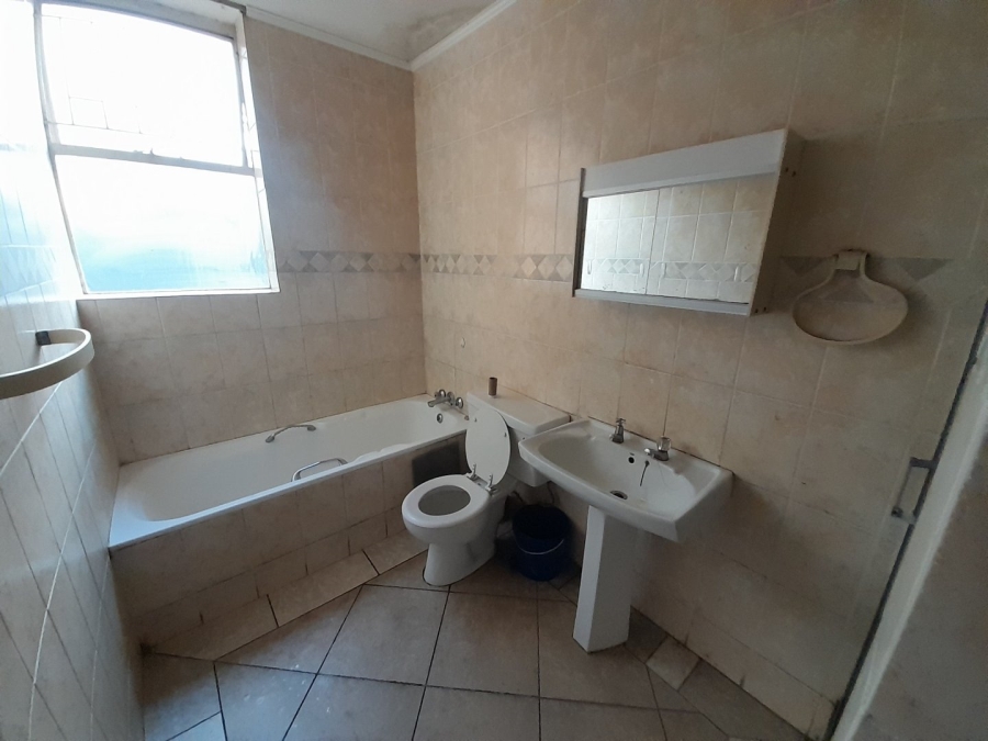 3 Bedroom Property for Sale in Sunnyside Gauteng