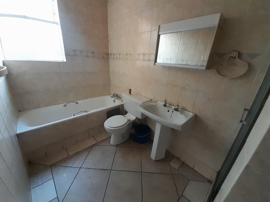 3 Bedroom Property for Sale in Sunnyside Gauteng