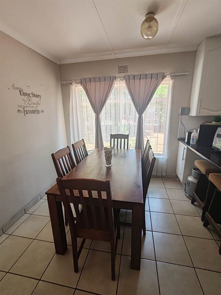 To Let 4 Bedroom Property for Rent in Boksburg North Gauteng