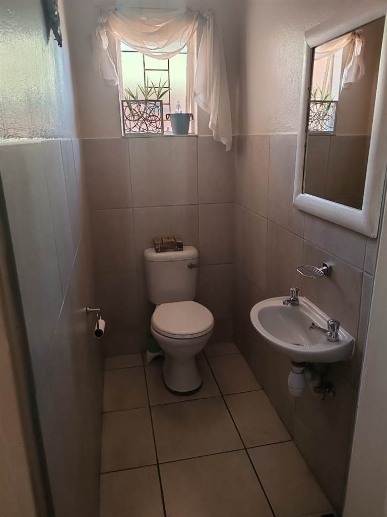 To Let 4 Bedroom Property for Rent in Boksburg North Gauteng