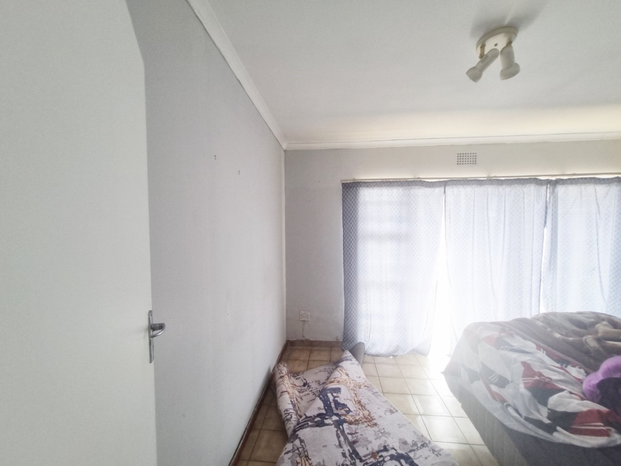 To Let 2 Bedroom Property for Rent in Simmerfield Gauteng