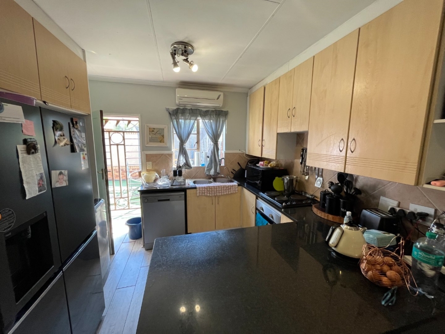 3 Bedroom Property for Sale in Equestria Gauteng