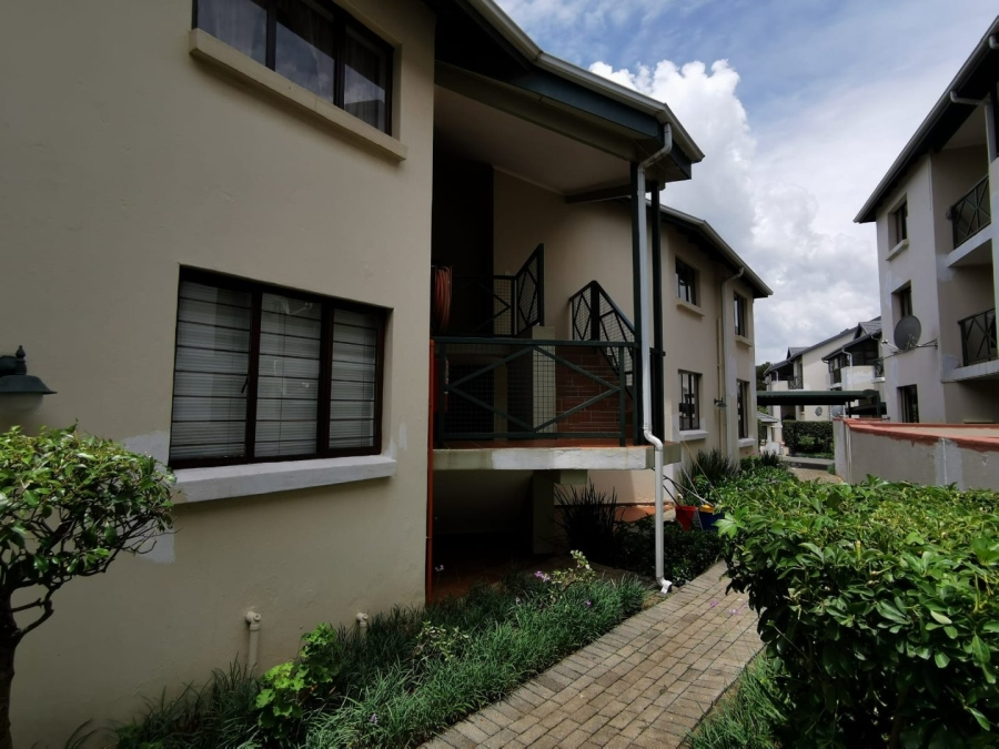 2 Bedroom Property for Sale in Victory Park Gauteng