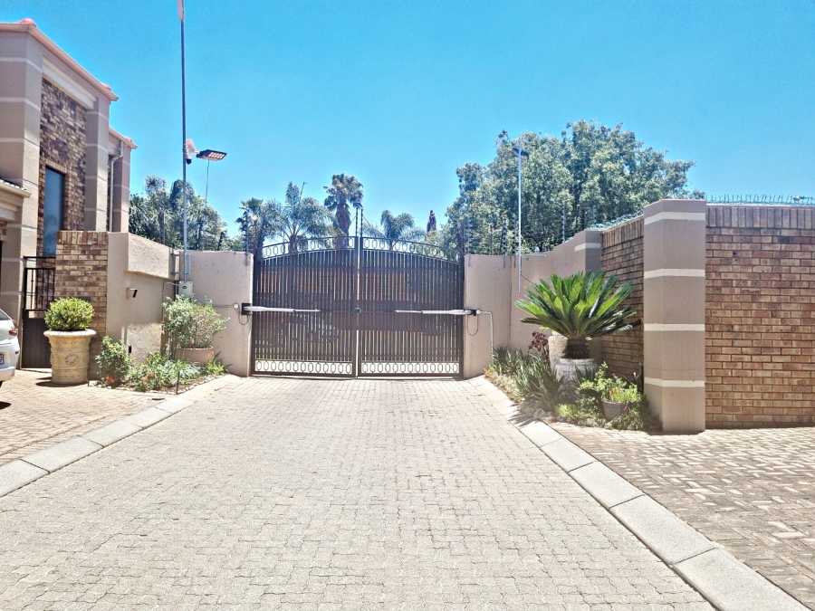 To Let 4 Bedroom Property for Rent in Boksburg West Gauteng