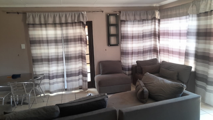 To Let 3 Bedroom Property for Rent in Eden Glen Gauteng