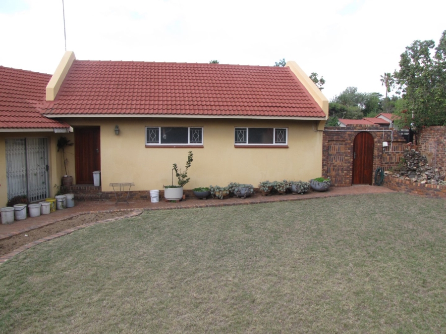 4 Bedroom Property for Sale in Birch Acres Gauteng