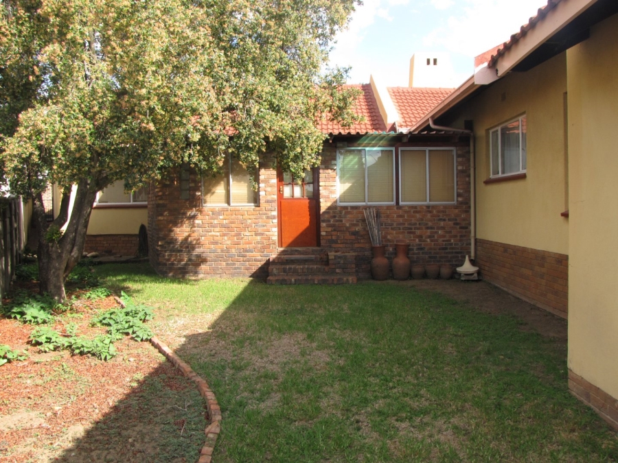 4 Bedroom Property for Sale in Birch Acres Gauteng