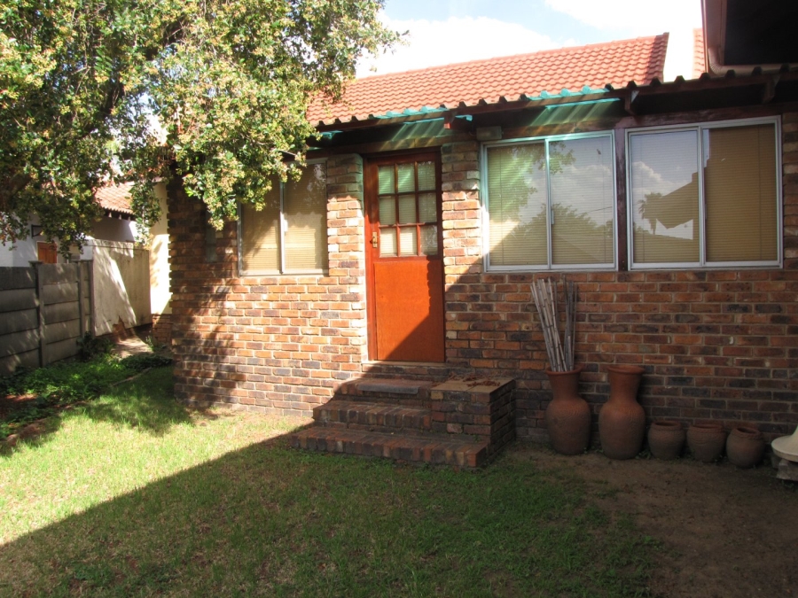 4 Bedroom Property for Sale in Birch Acres Gauteng