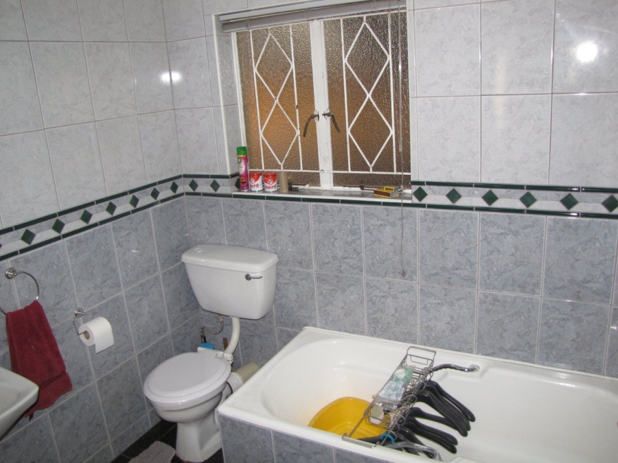 4 Bedroom Property for Sale in Birch Acres Gauteng