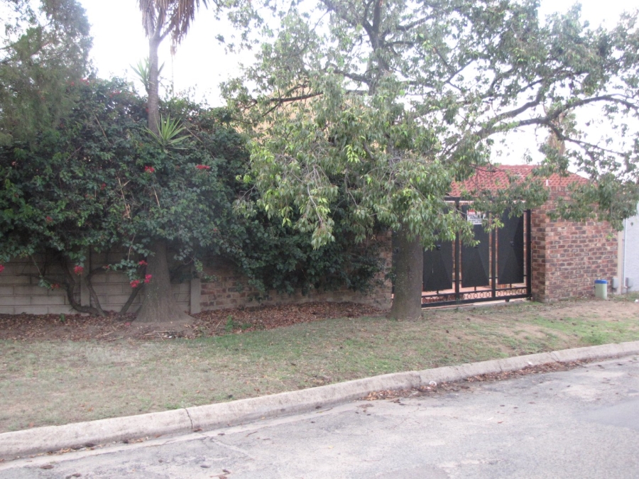 4 Bedroom Property for Sale in Birch Acres Gauteng