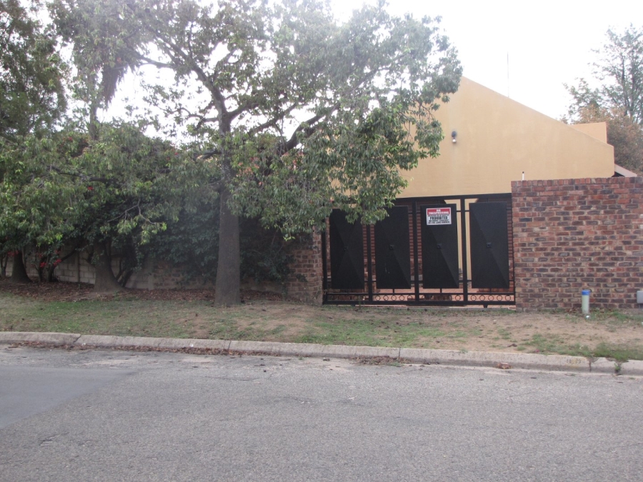 4 Bedroom Property for Sale in Birch Acres Gauteng