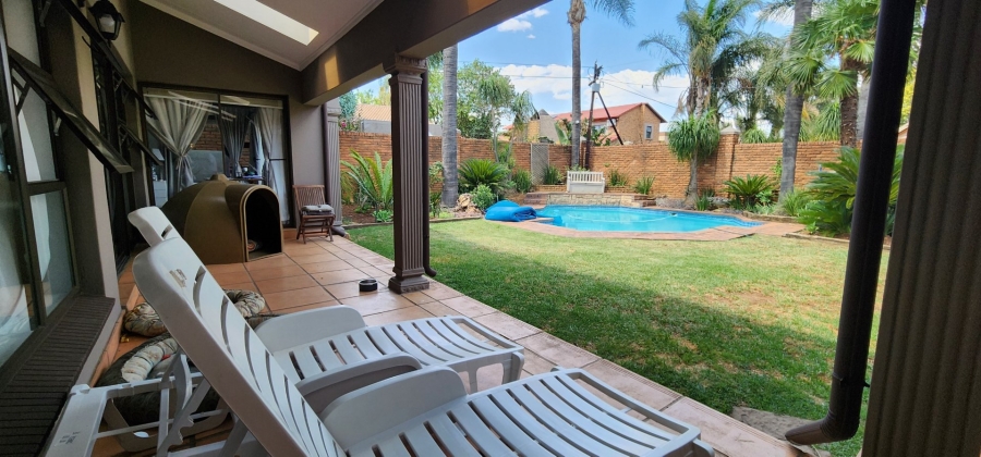 To Let 5 Bedroom Property for Rent in Meyersdal Gauteng