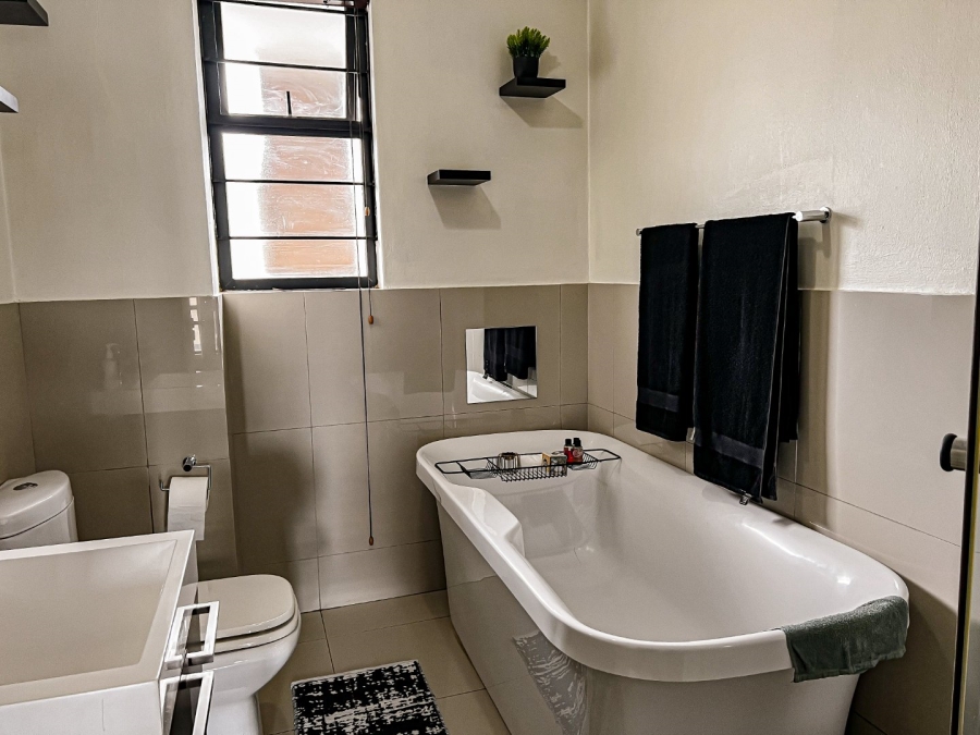 To Let 2 Bedroom Property for Rent in Solheim Gauteng