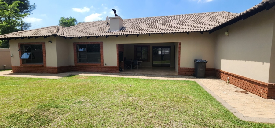 To Let 3 Bedroom Property for Rent in Raslouw Manor Gauteng