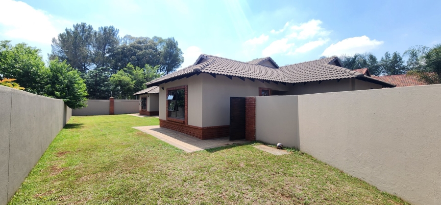 To Let 3 Bedroom Property for Rent in Raslouw Manor Gauteng